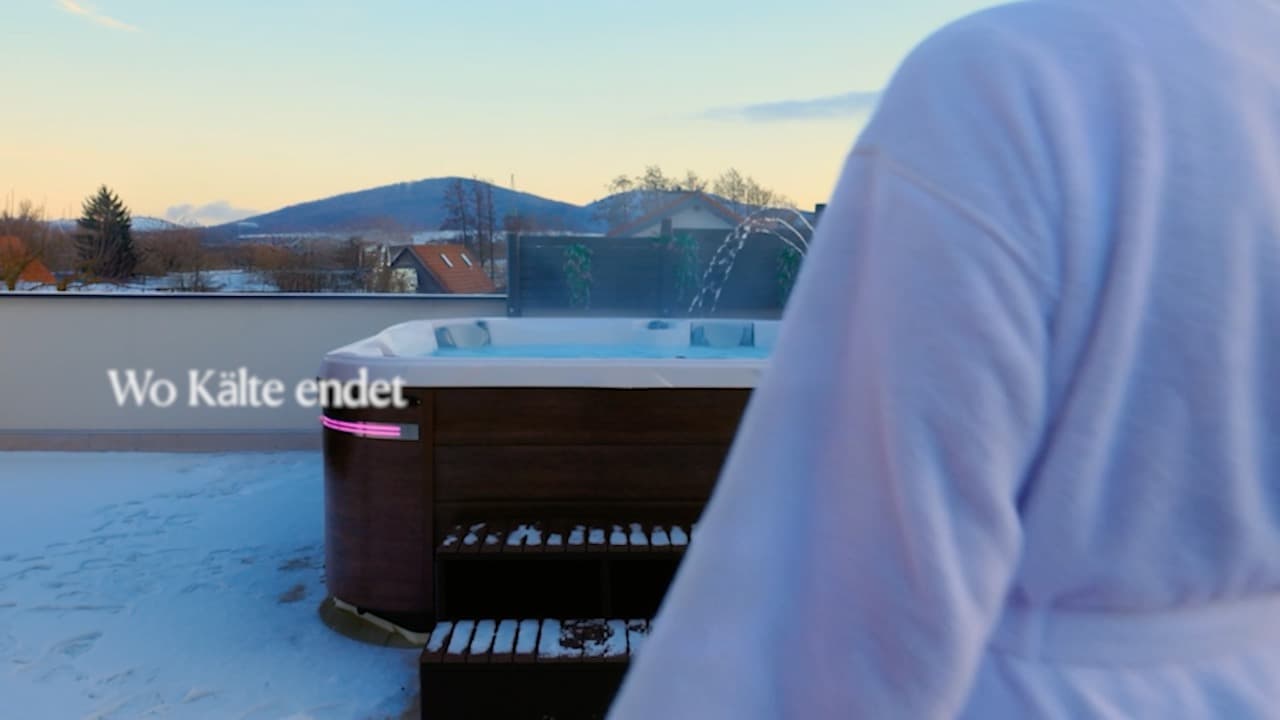 Whirlpool bei Nacht – Entspannung pur